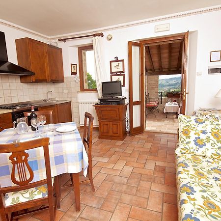 Agriturismo Le Colombe Assisi Kamer foto