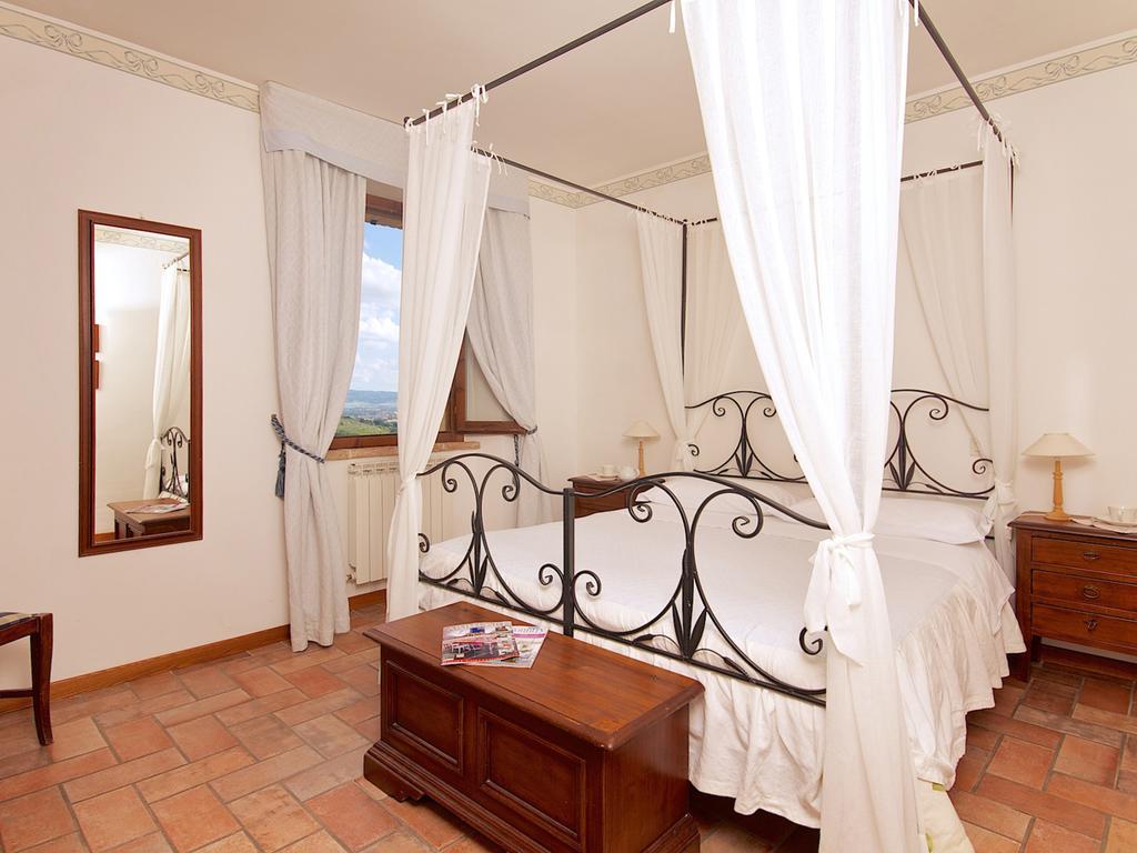 Agriturismo Le Colombe Assisi Kamer foto