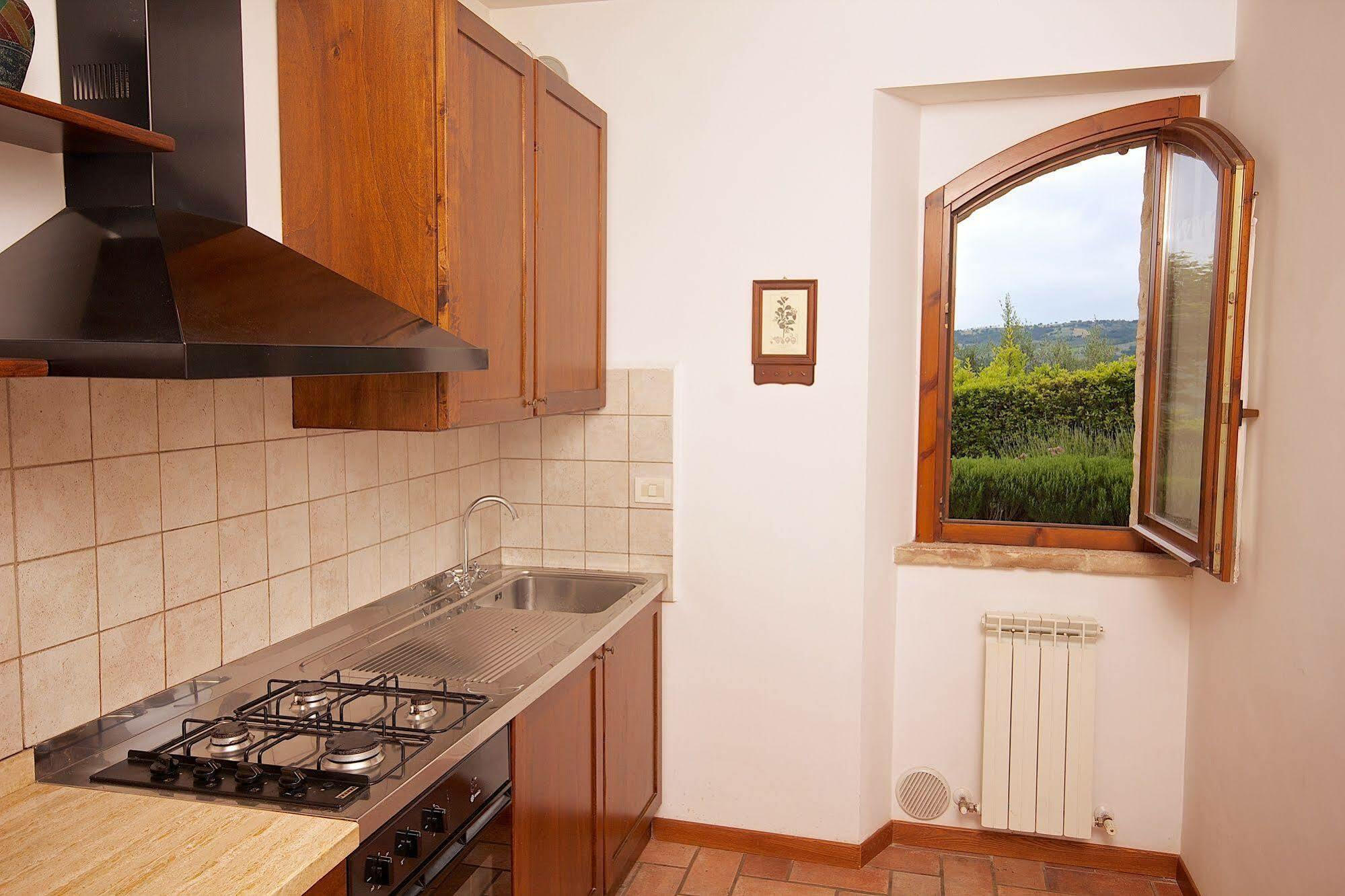 Agriturismo Le Colombe Assisi Buitenkant foto